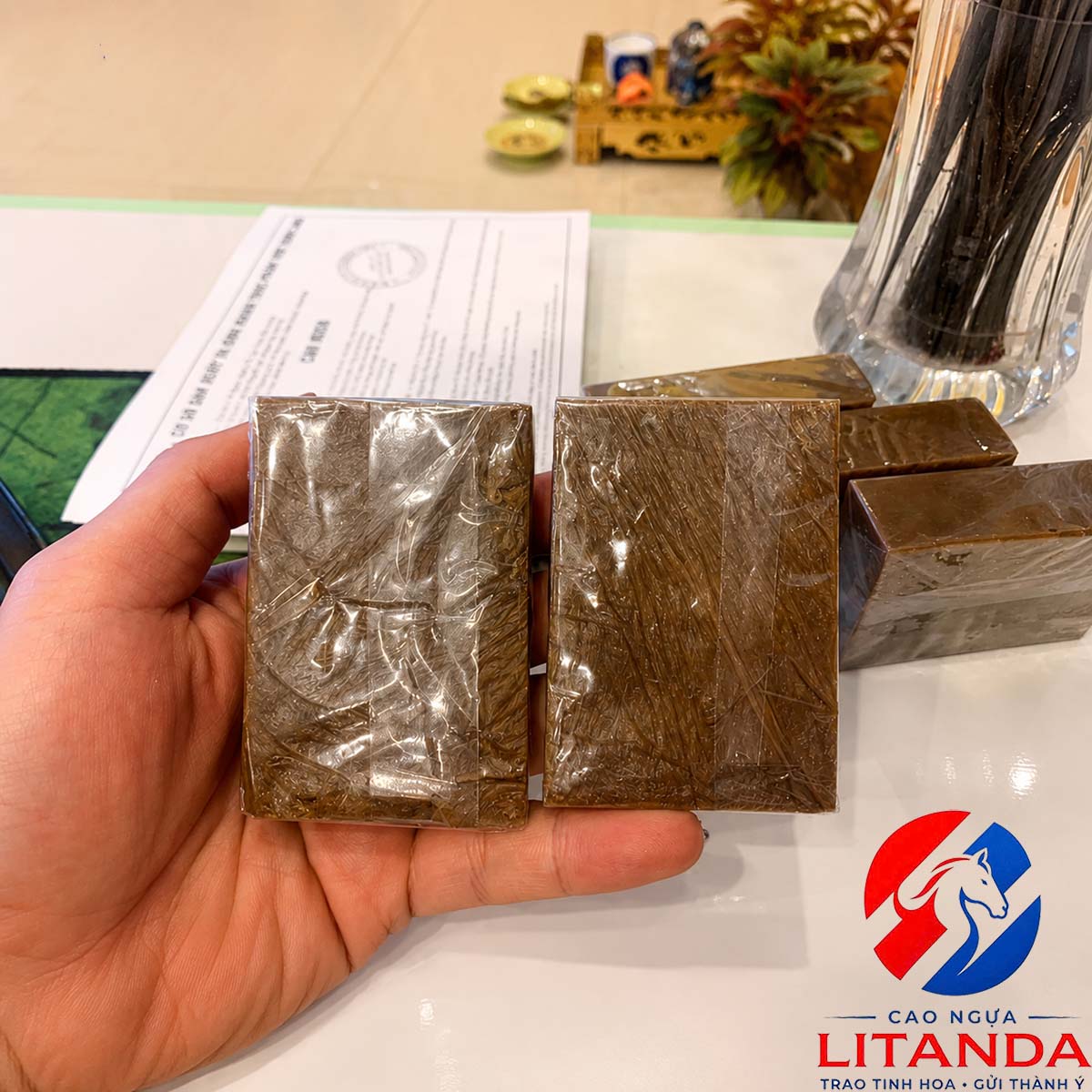 Cao sập giường Litanda