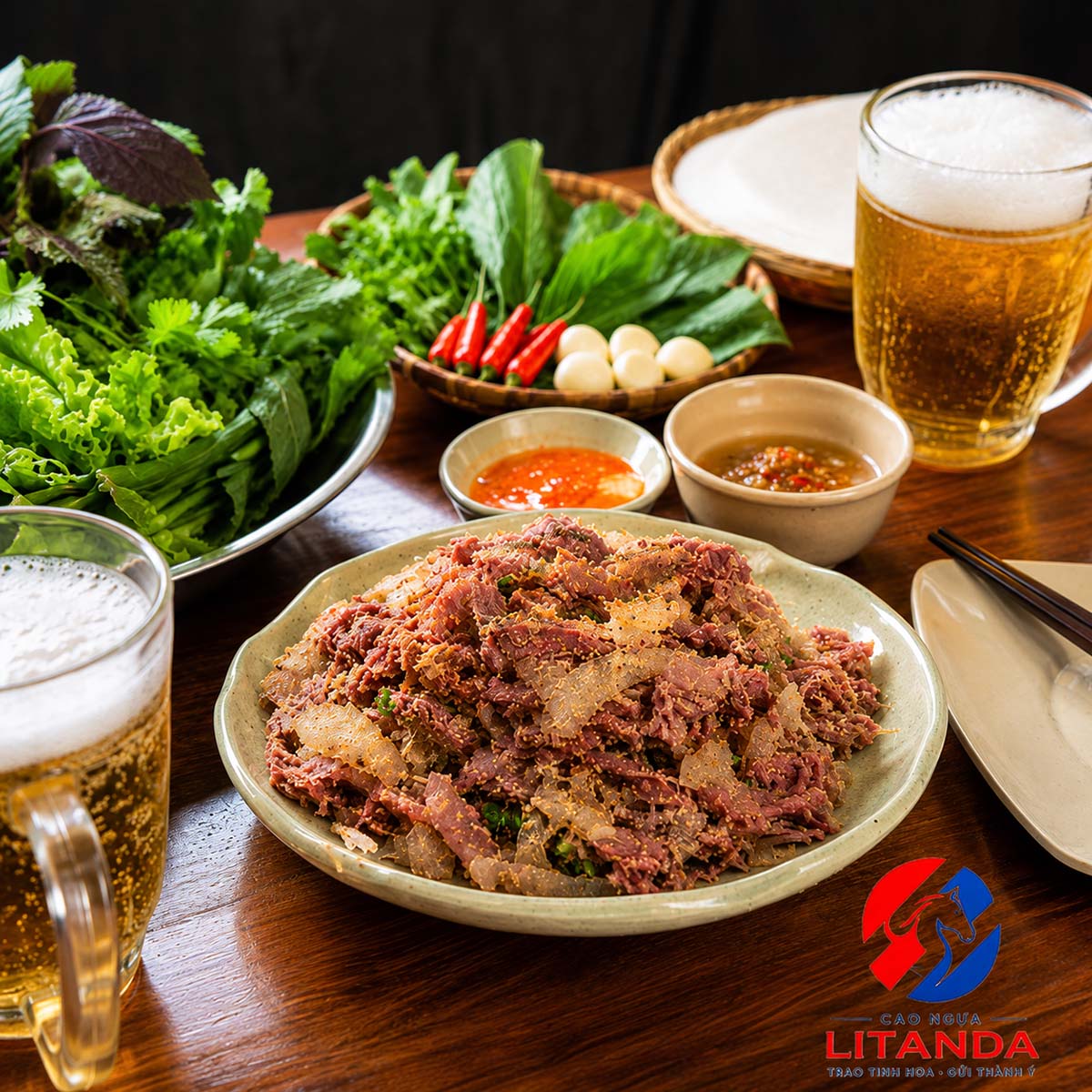 Món ngon từ nem ngựa