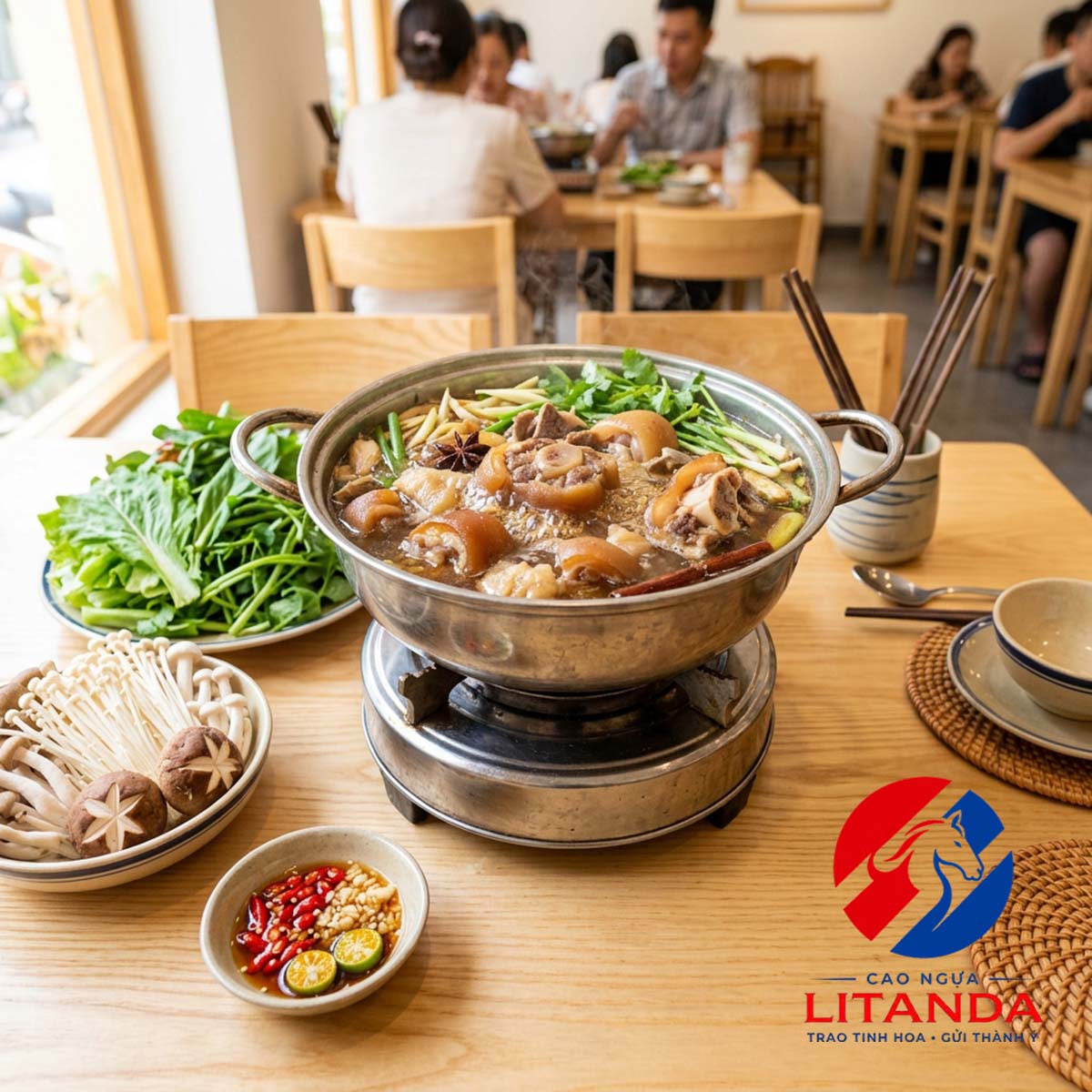 Lẩu đuôi ngựa Litanda