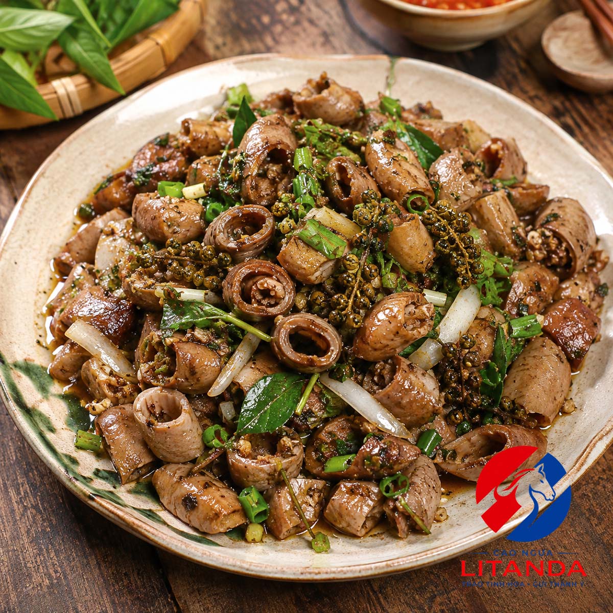 Lòng ngựa xào mắc khén, rau dăm